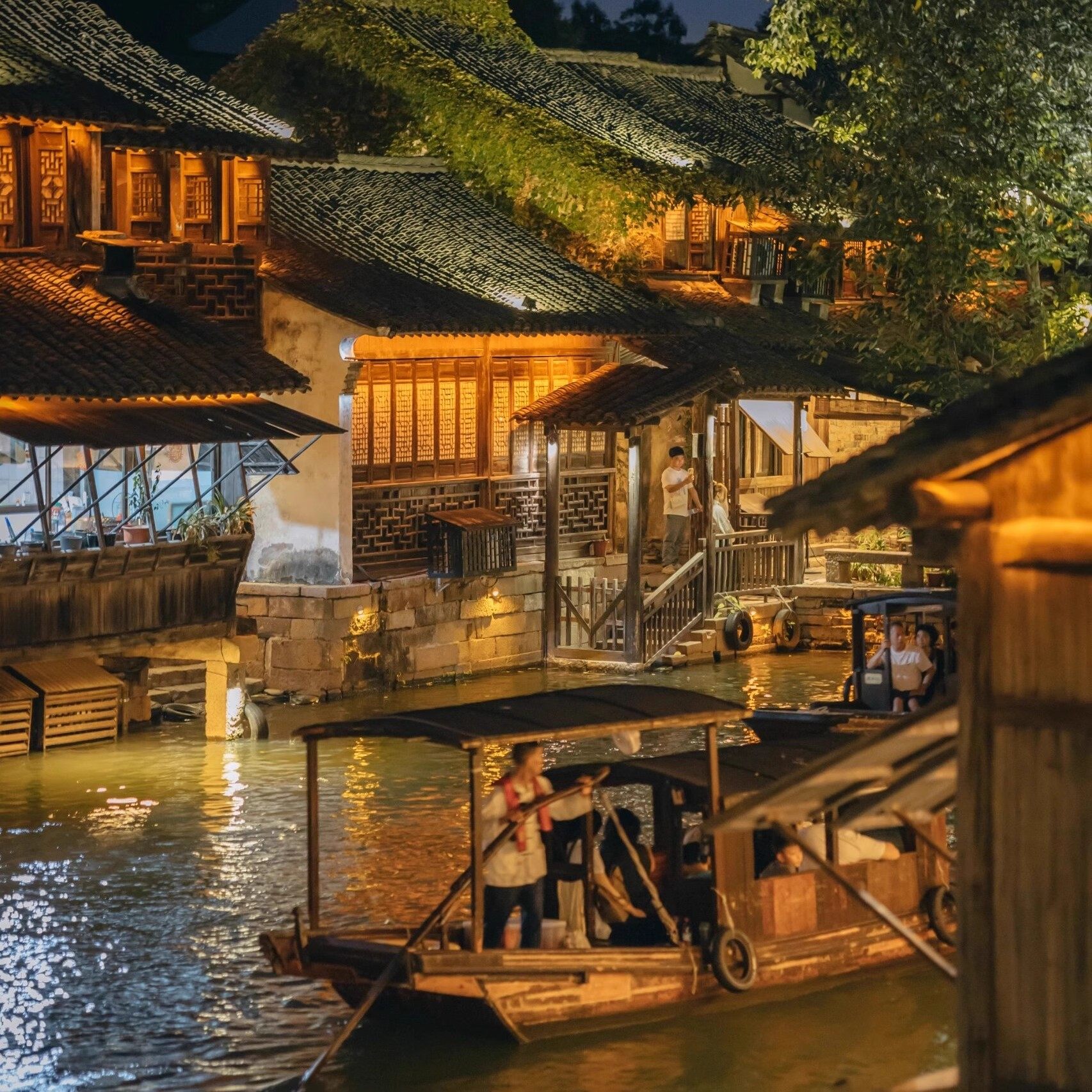 杭州/上海出发乌镇一日游 2-6人小团含门票上门接送纯玩夜游古镇