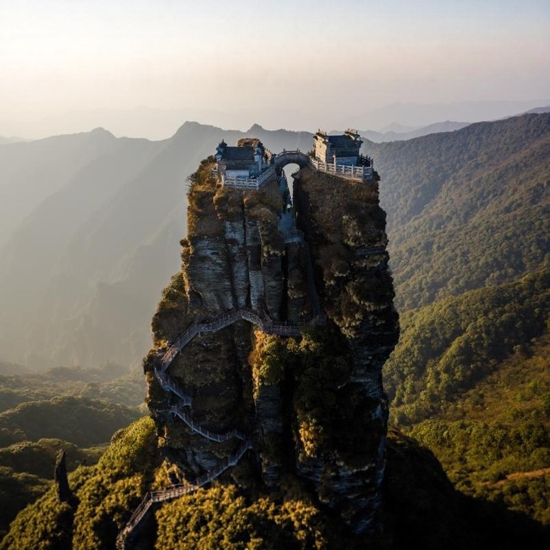 黔东南环线+广州往返贵州+黄果树+西江+梵净山+小七孔+肇兴侗寨