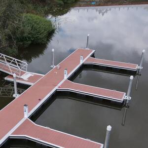 Water floating tube bucket bucket Floating dock floating dock aluminum alloy bridge water platform floating bridge steel structure anti -corrosion wood
