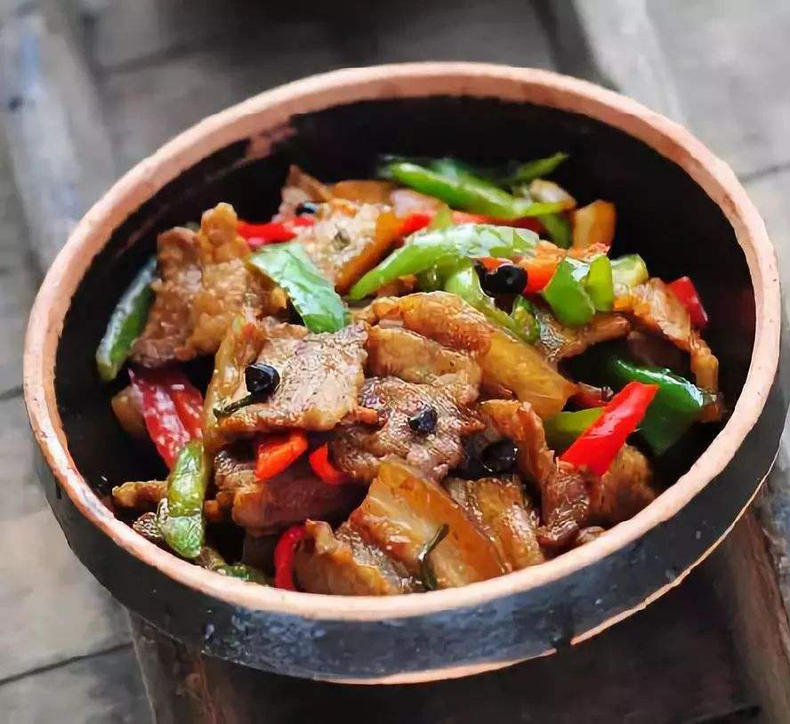 爱吃五花肉的要收藏,推荐5种特色吃法(图3) 爱吃五花肉的要收藏,推荐5种特色吃法(图3)