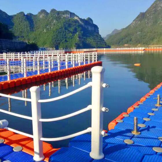 
Fishing activity railing, large dragon latch tube, pontoon race berth, scenic anti-collision strip, floating board, water platform, motor boat