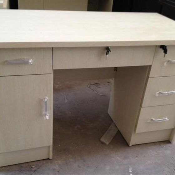 Tianjin single -person desk home computer desk staff desk staff office furniture manager table supervisory table text secret table