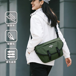 
Skechers Official 2026 Unisex Single Shoulder Crossbody Bag Classic Messenger Bag Basic Versatile Flagship