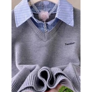 
2025 new early autumn Korean style fake two-piece vest long-sleeved sweater for women, fashionable age-reducing high-end POLO collar shirt