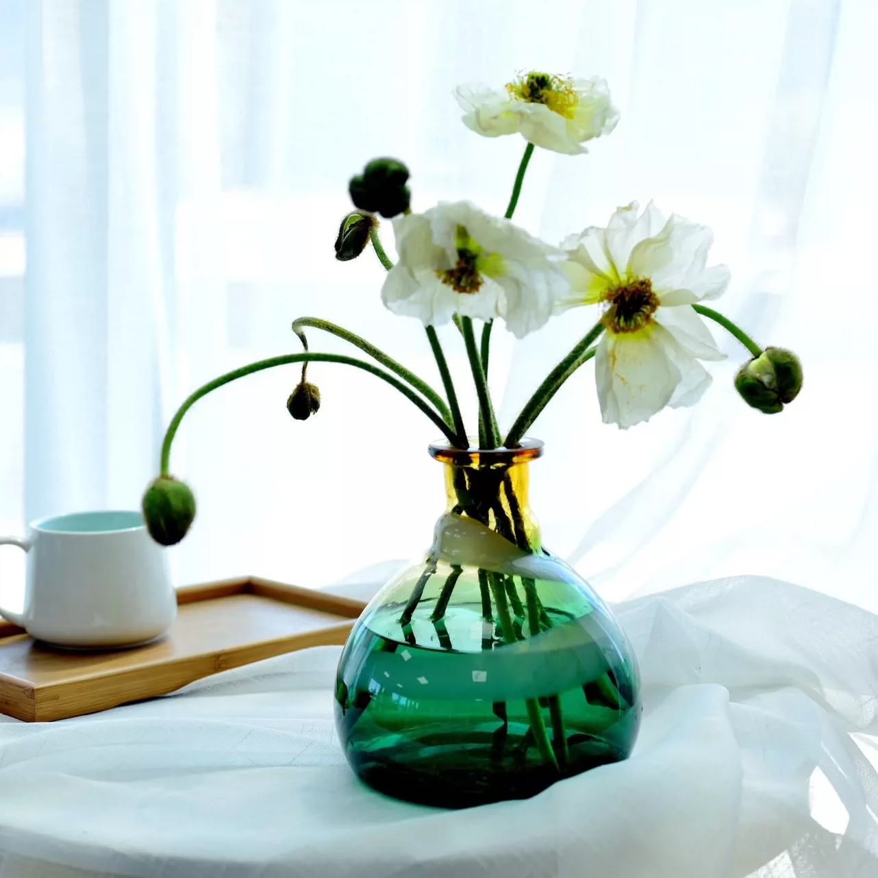 手工制作祖母绿渐变琥珀奶丝餐桌muji风下午茶玻璃花瓶桌面
