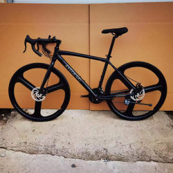 700C Aluminum Alloy Disc Brake Internal Cable Routing Road Bike 7/21/24/27/30 Speed Commuting Racing Fast Road Racing Bike