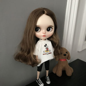 The new product Blythe Xiaobu doll clothes OB24 OB27 OB27 AZONE Barbaber baby is full of free shipping