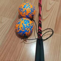 7.5cm Solid Fitness Swing Ball, a Fitness Ball That Does Not Require Inflation, Is Very Resistant to Falling and Wear (Blue Dot)
