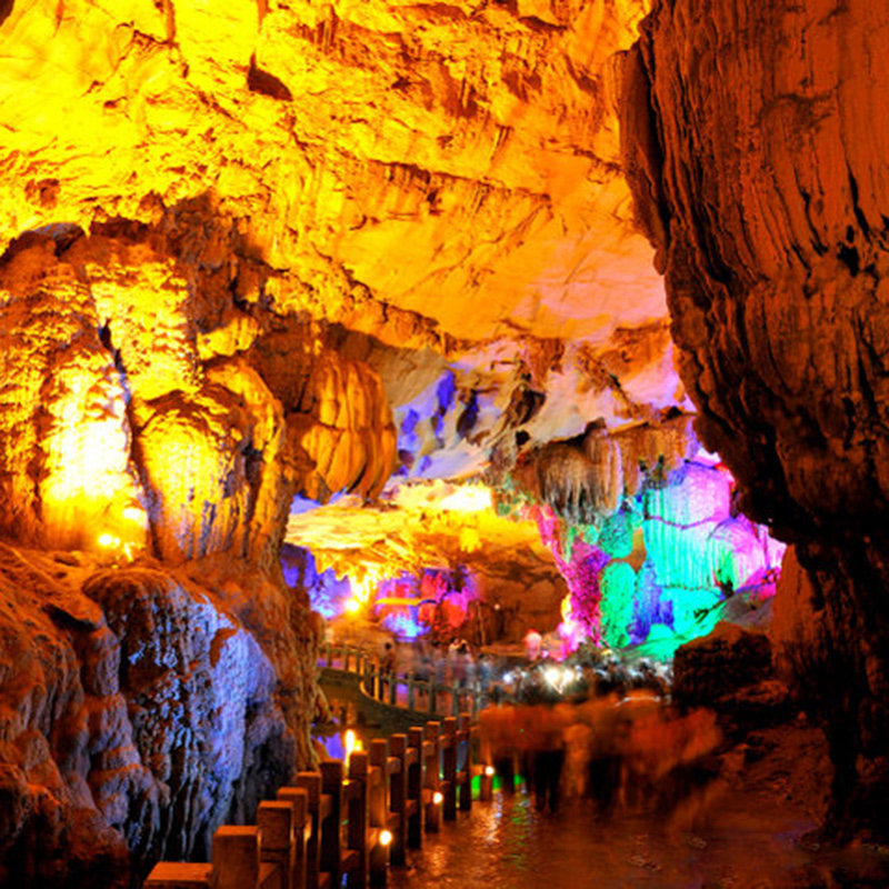 桂林旅游漓江古东瀑布冠岩大圩古镇纯玩一日游可选包车小团