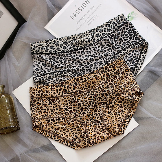 Gu Fei Leopard Pantana Sexy Low Low Speed ​​Speed ​​Ferry Ferry Slim Soft Soft Bing Wicker Bad Cotton Crotch Crotchless Female Under Pants
