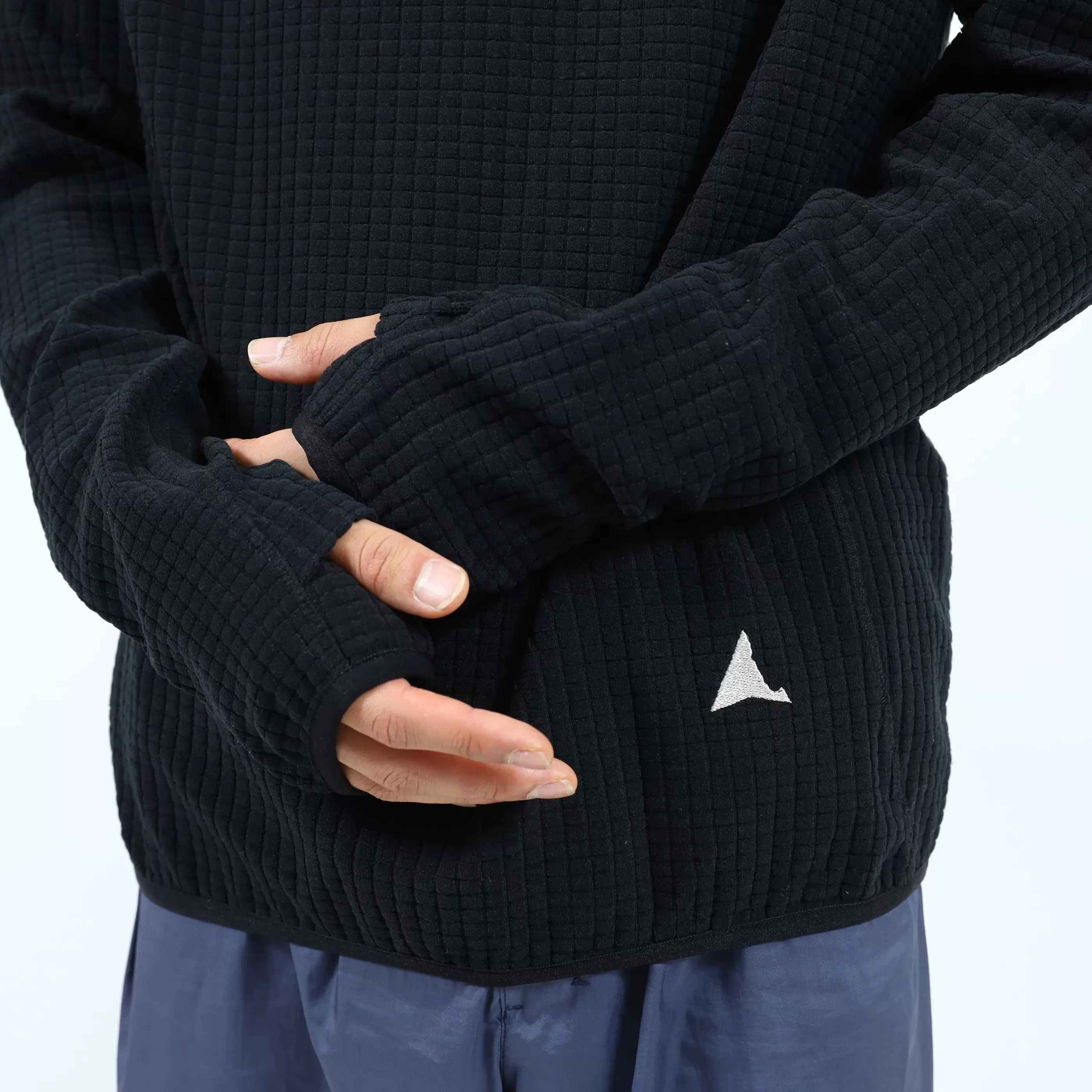 ROA HIKING GRID HOODIE 登山スポーツ パーカー　L 極美品】ROA Grid Hoodieパーカーhiking - メルカリ