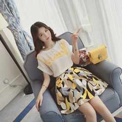 Slightly chubby mm plus size fashion suit skirt women's summer small loose short-sleeved T-shirt high-waisted skirt two-piece set