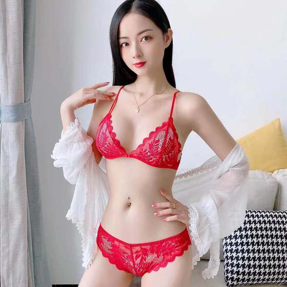 
Loris Lace Sexy Girl Underwear No Steel Ring Triangular Cup Pure Desire Sweet Temptation Trendy Thin Breathable Beautiful Back Text