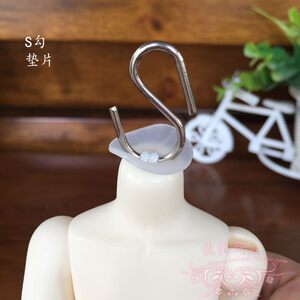 Bjd cushion neck card handmade 3 Dimin Yiyi doll 4 -point body Skin S hook DIY material accessories free shipping
