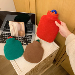 Hot Water Bottle, Small Size, for Women with Menstrual Cramps, Hot Compress for Warming the Belly, Special for Use in Bed, Explosion-Proof, Hot Water Hand Warmer
