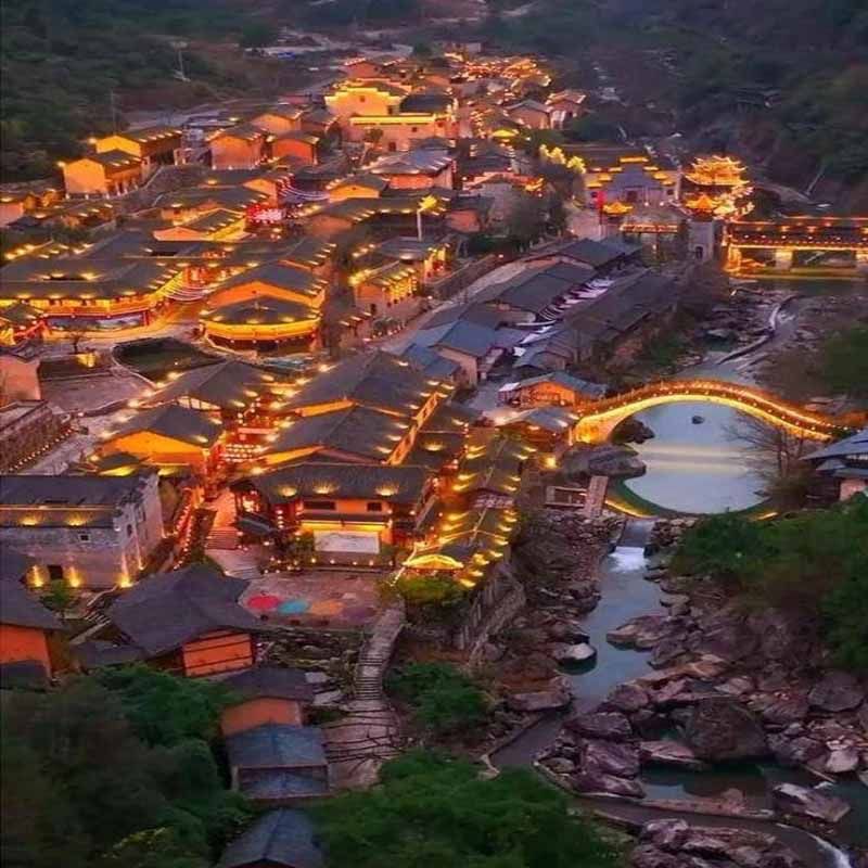 上饶 婺源出发篁岭望仙谷一日游 夜游绝壁神话 天天发团 1人成团