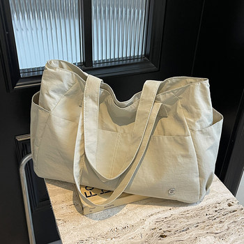 
Simple and versatile multi-component canvas bag