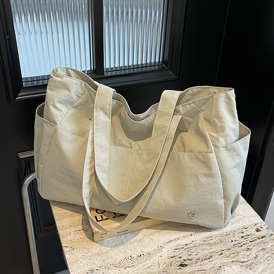 
Cloth bag mother bag 2025 new simple multi-component canvas large bag with baby out for lightweight mother and baby bag