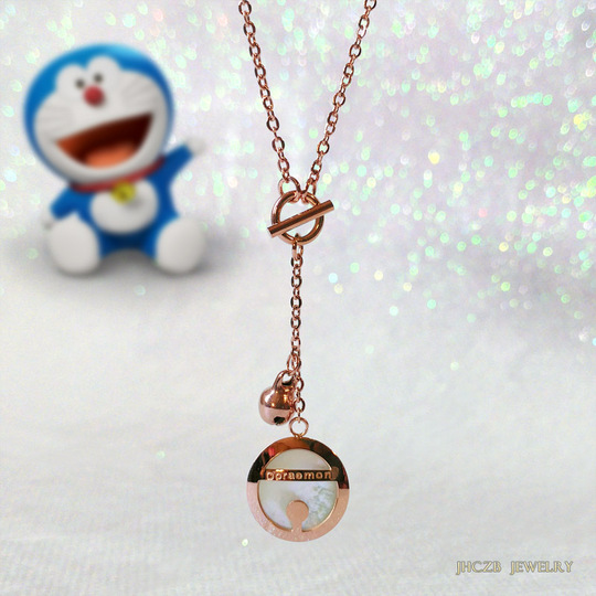 ドラえもんネックレス - チタン製スチールペンダント - 愛して