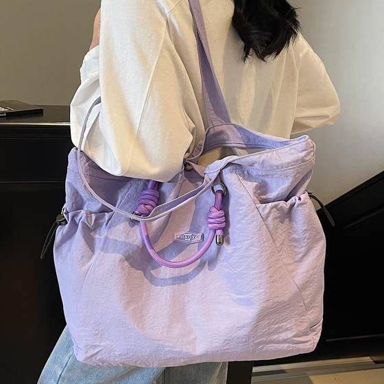 
Casual large-capacity commuting tote bag for women 2025 new super hot lightweight short-distance travel bag nylon cloth tote bag