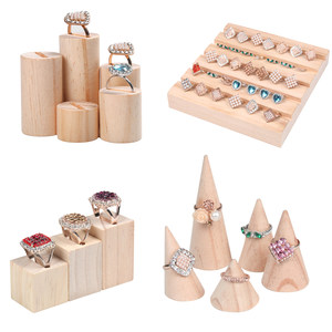 
Solid wood ring display stand accessories, fashion jewelry, new jewelry storage jewelry ring display stand
