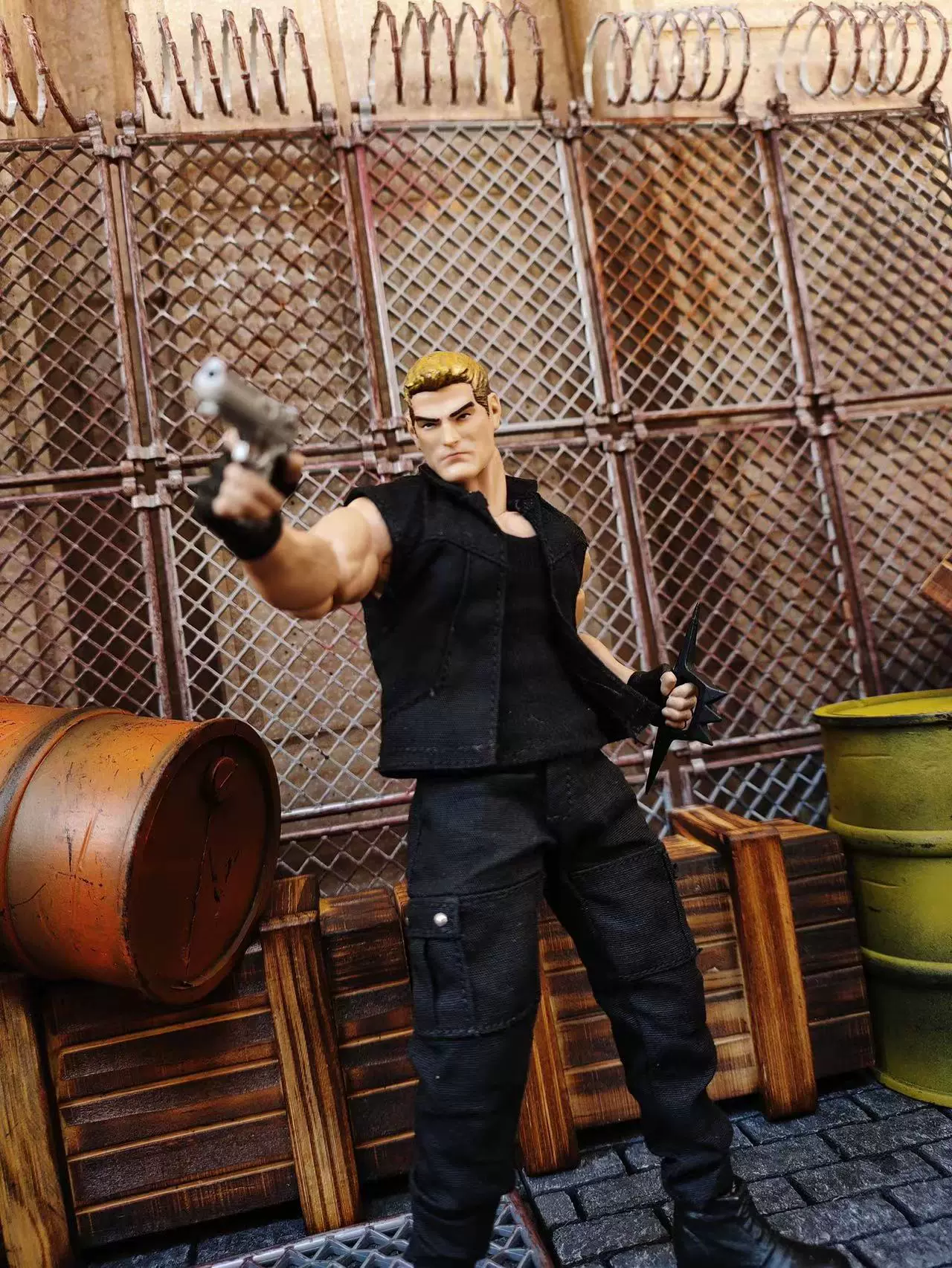 兵人配件军事基地监狱围栏铁丝网场景油桶木箱模型手办