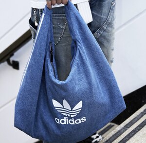
Adidas/Adidas Denim Wind Cloud Bag Clover Men's and Women's Fashion Large Capacity Casual Bag