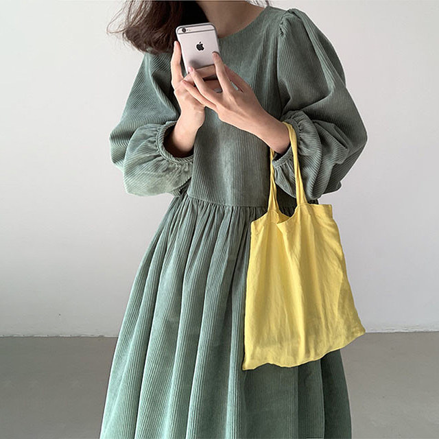 Saashi Sleeveless Hand Circle Pleated Dress, Korean Style Round Neck Designer Fashion