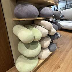 Japanese-Style Warm and Soft Microfiber Cushion Pillow, Lumbar Support That Can Be Used as a Lumbar Pad and Can Be Used as a Pillow