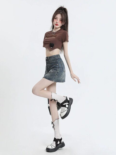 Anti-exposure high-waist denim skirt for women in summer thin Hong Kong-style hot girl slim straight A-line hip short skirt
