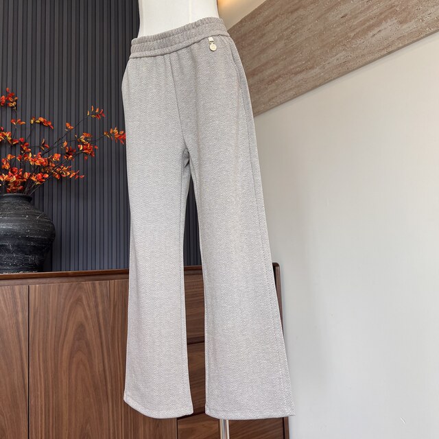 New style of women's pants for mothers, high waist, slim and spring and autumn, versatile and stylish elastic waist, middle-aged and elderly straight nine-point pants