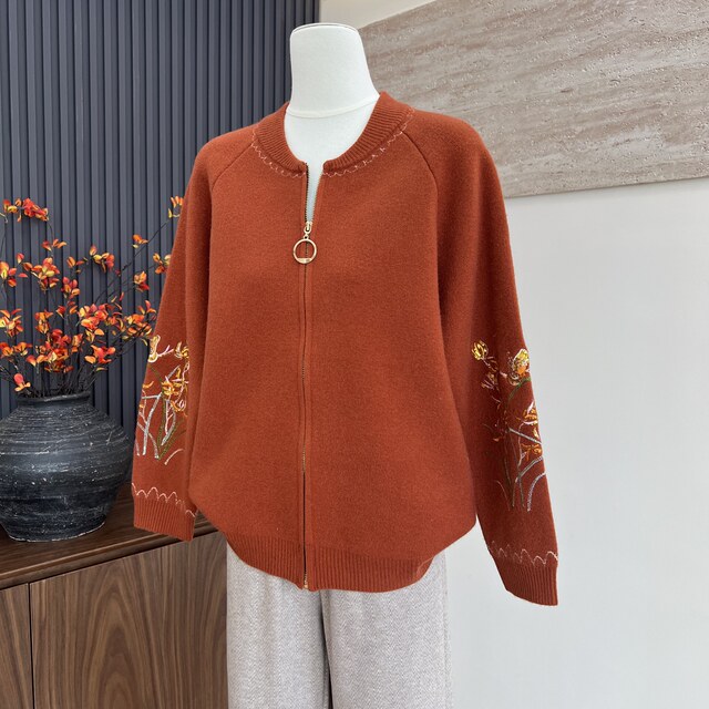 Autumn mother's new sweater versatile jacket casual women's embroidery sports middle-aged and elderly zipper top cardigan