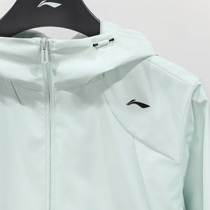 
Li Ning Windbreaker Women's 2026 Spring New Fitness Series Comfortable Water-Repellent Sun Protection Loose Casual Sports Jacket