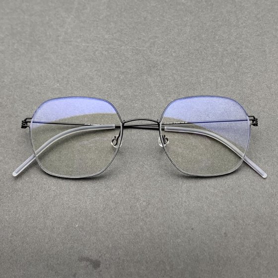 
Li De's same style of steel wire irregular polygonal thin frame square myopia can be customized with color change lens astigmatism