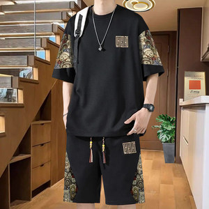 New Chinese suit Male loose thin short -sleeved shorts Two -piece set of country style summer large size T -shirt casual sportswear
