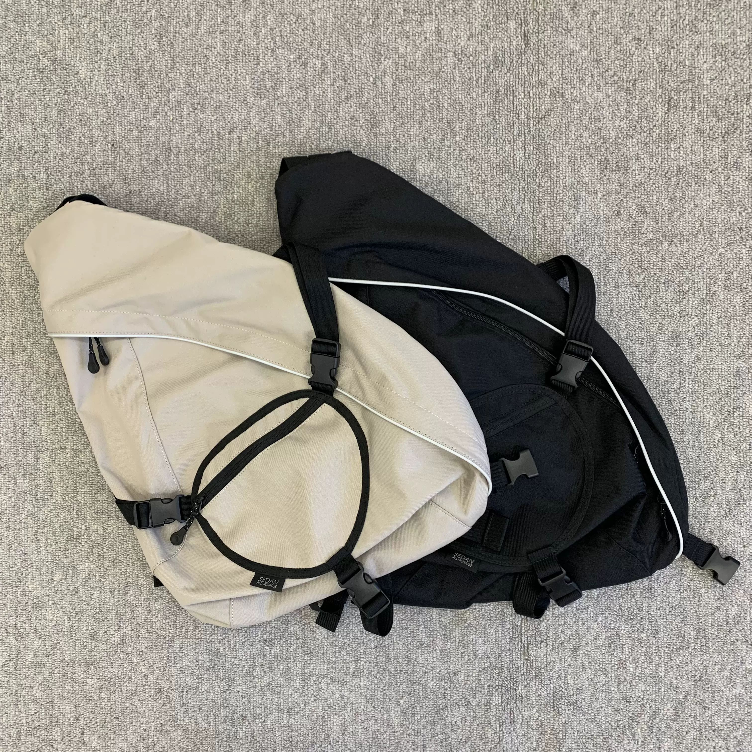 現貨SEDAN ALL PURPOSE BIG SLING BAG 23SS 復古弓箭斜挎單肩包-Taobao