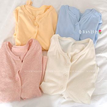 Snow King Cardigan is a show-off for the new year! Soft, skin-friendly and versatile Korean style slimming sweater