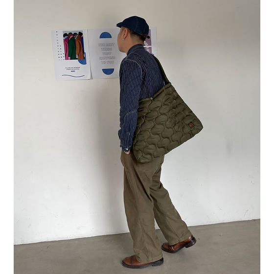 Japanese retro cotton cotton messenger bag casual wild helmet handbags bag pilot motorcycle bag men's and female tide bag