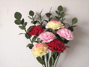Wrinkle paper, carnation finished product, handmade flower DIY, handmade flower pleats, wrinkled paper, handicraft class homework, paper art, flower sending to elders