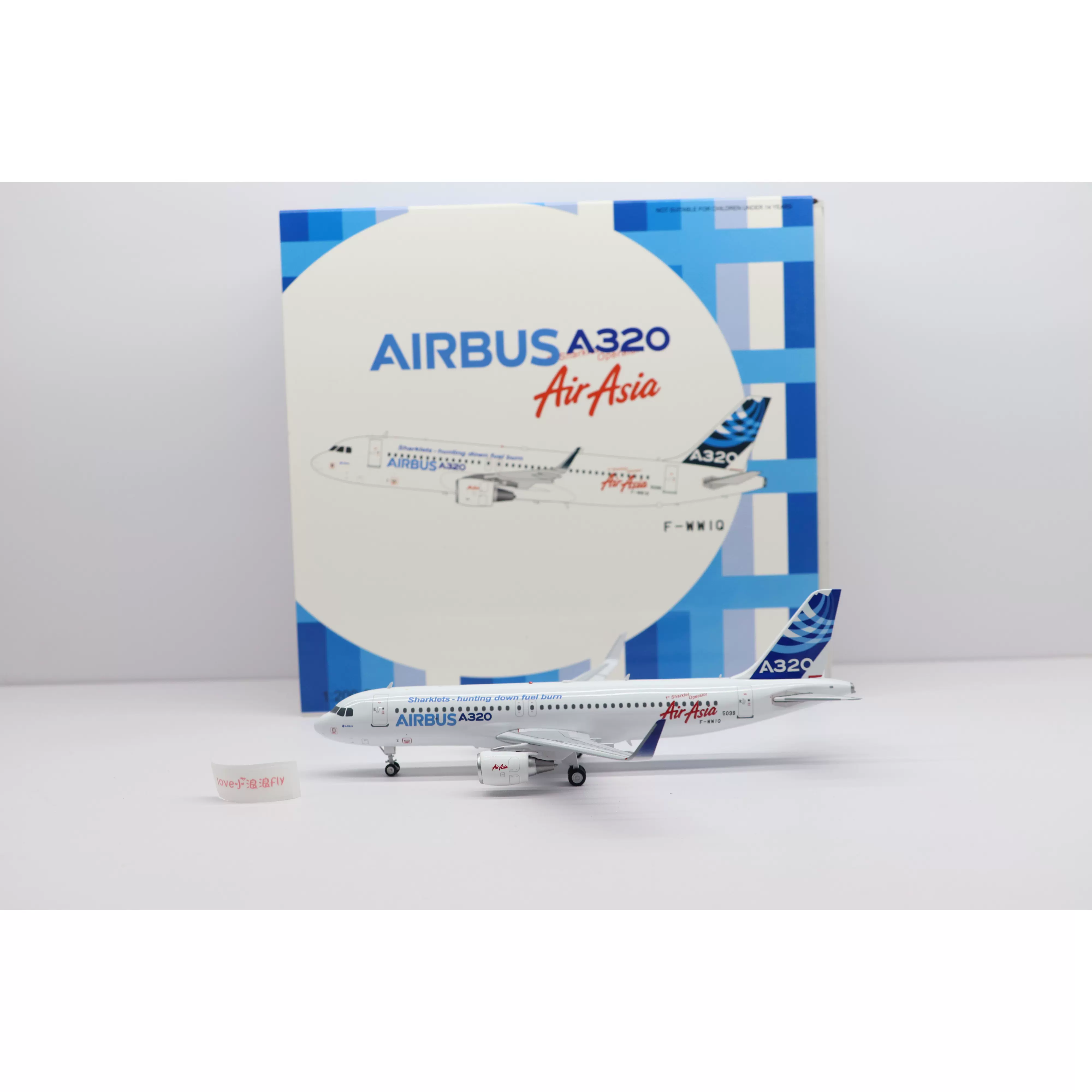 Aviation 1/200 空客原厂AIRBUS 亚洲航空A320 F-WWIQ 合金模型