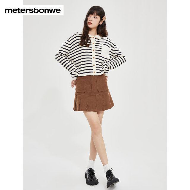 Metersbonway skirt for women in spring and autumn, comfortable and sweet, corduroy pleated skirt
