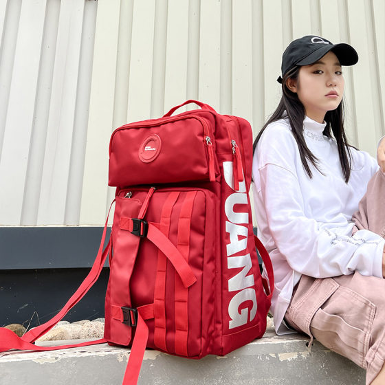 
Short-distance travel bag for women, lightweight and fashionable backpack for men, large capacity waterproof 2025 new multifunctional mountaineering bag