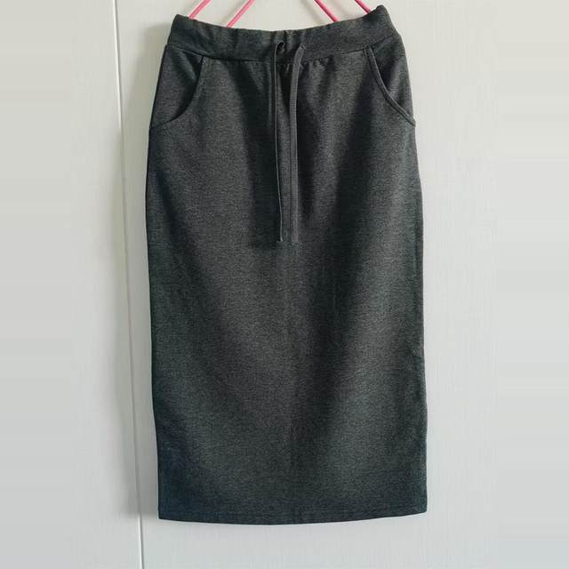 New cotton solid color skirt for women with elastic high waist rear slit midi skirt casual sports straight skirt with pocket
