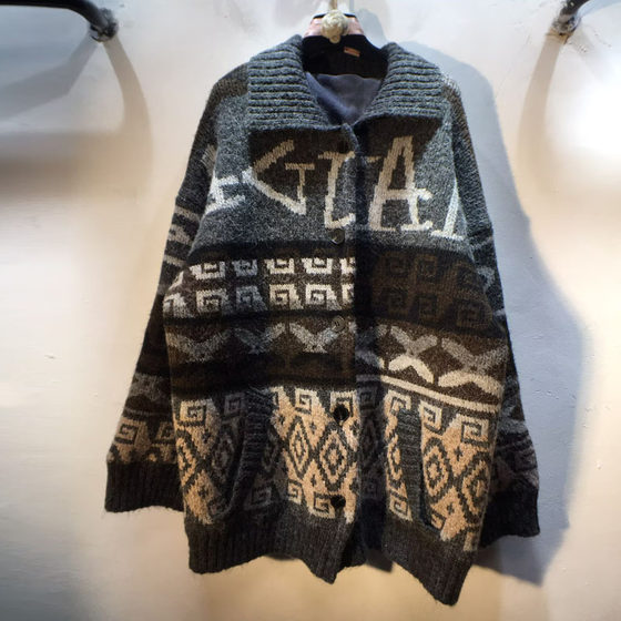 
Super warm! New winter style velvet lined retro jacquard letter geometric pattern loose sweater cardigan jacket