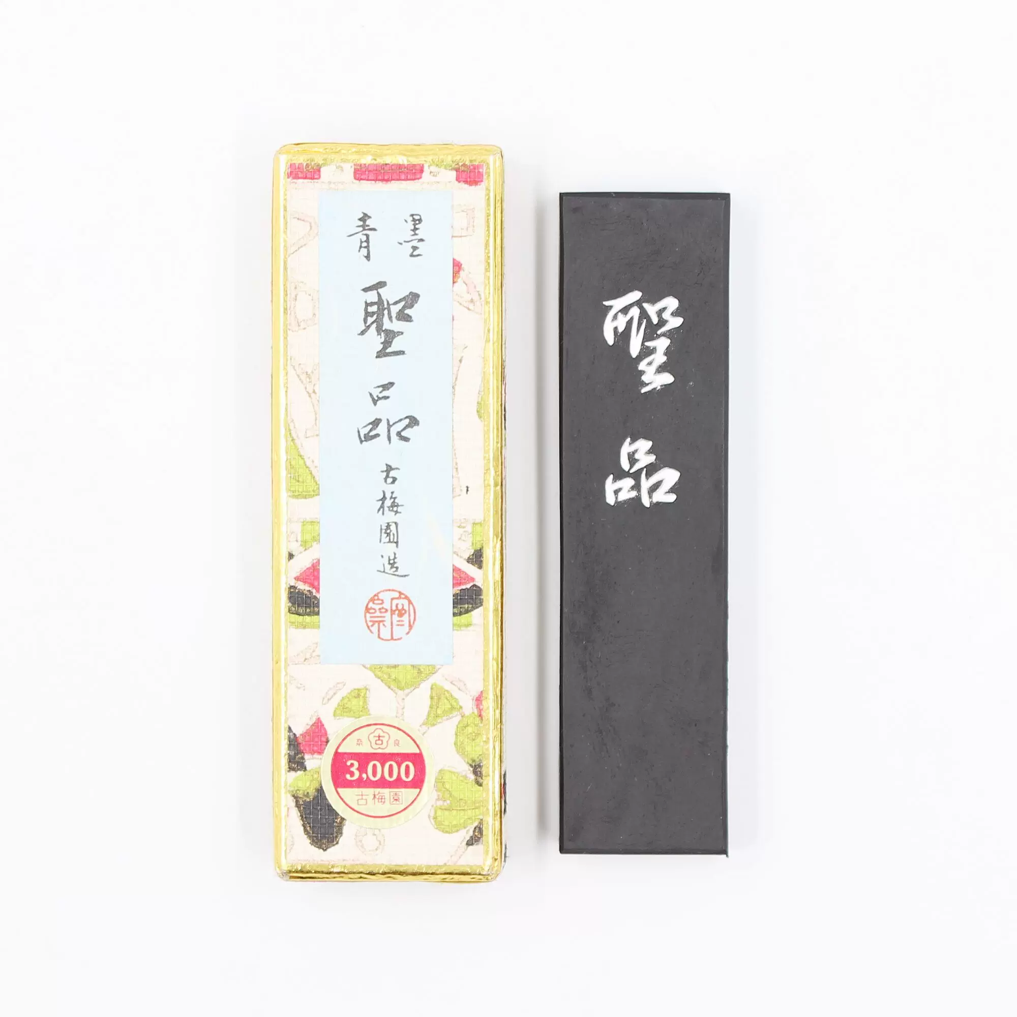 未使用　中国墨　松煙督護 大卷松煙 徽州老胡開文製 未使用 中国墨 松煙督護 大卷松煙 徽州老胡開文製