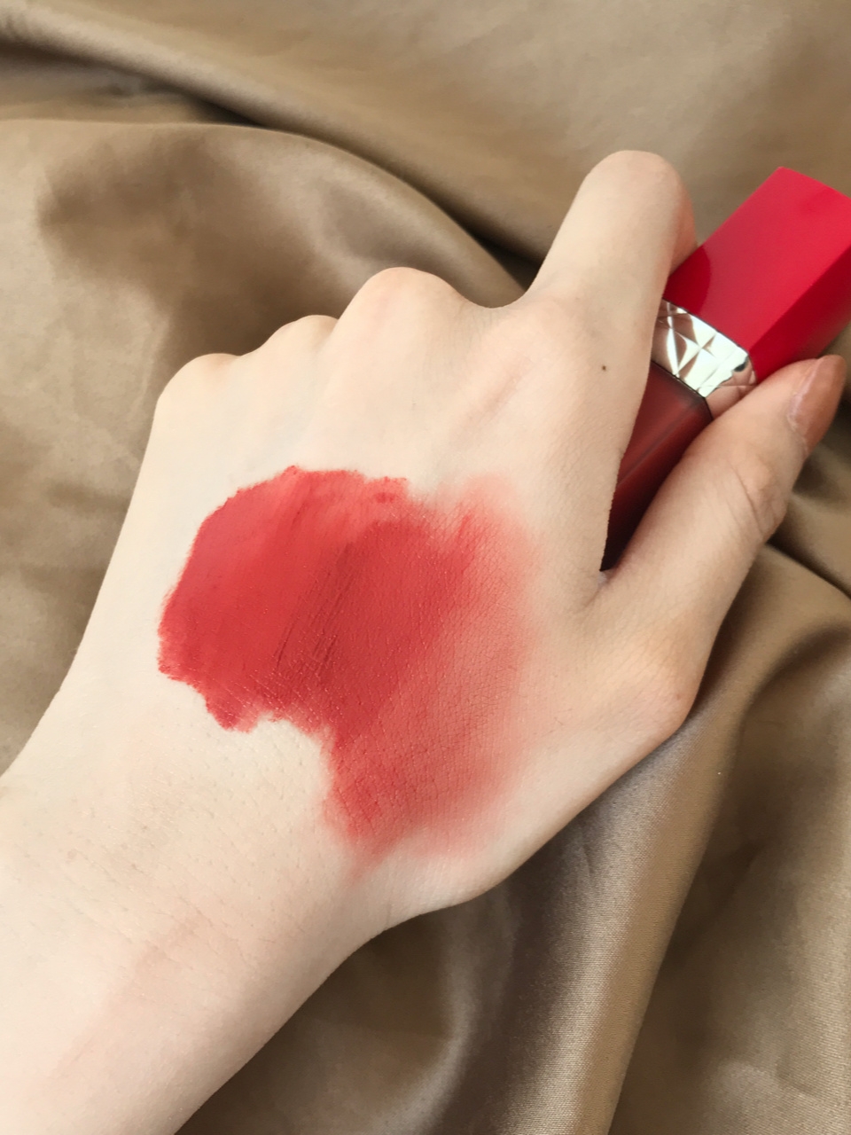 迪奥红管635,这颗枫叶小蜜桃太甜啦