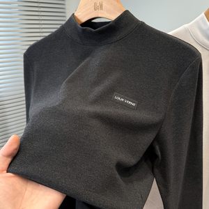 
High-end brushed velvet bottoming shirt for men, half turtleneck, winter 2025 new slim long-sleeved T-shirt for men, trendy inner wear