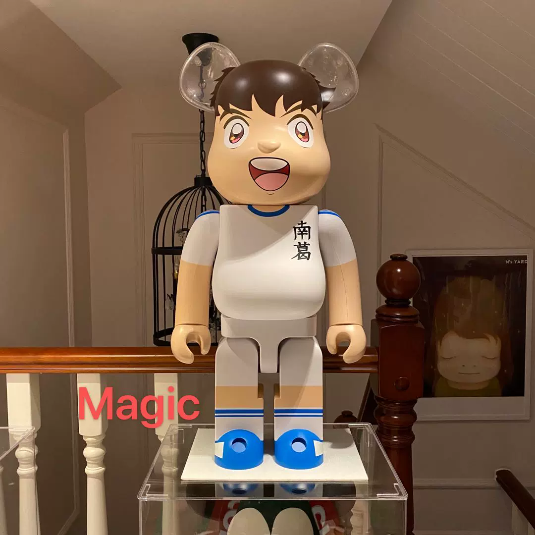 新品 2019 BE@RBRICK 大空翼 1000％ MEDICOM TOY ベアブリック kaws カウズ キャプテン翼 Captain Tsubasa Ozora メッシ Messi 足球小将大空翼BE@RBRICK 1000%！燃爆你的收藏梦，预约开启！-木偶