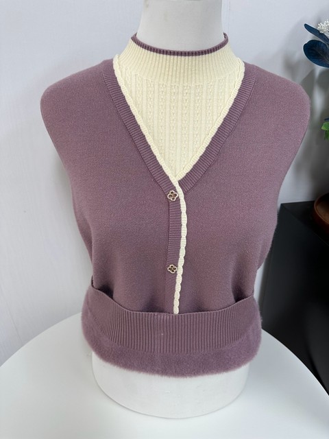 Extra large size autumn and winter mother's wear wool sweater loose plus velvet thickened sweater half turtleneck middle-aged and elderly warm tops for women