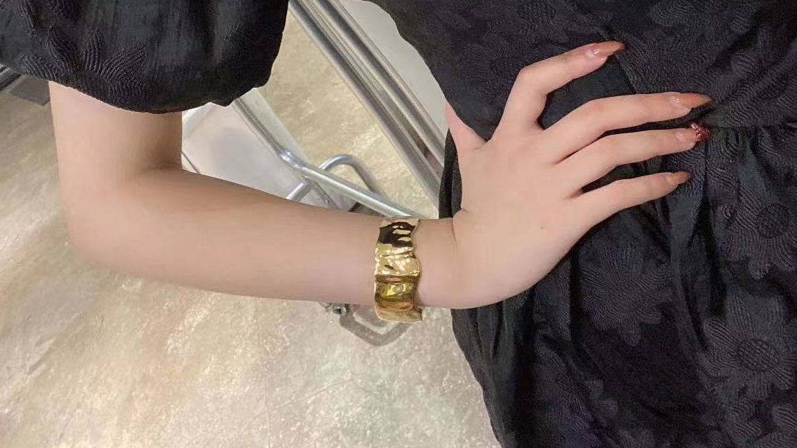 手镯,女孩子们手腕上最美的风景线!
